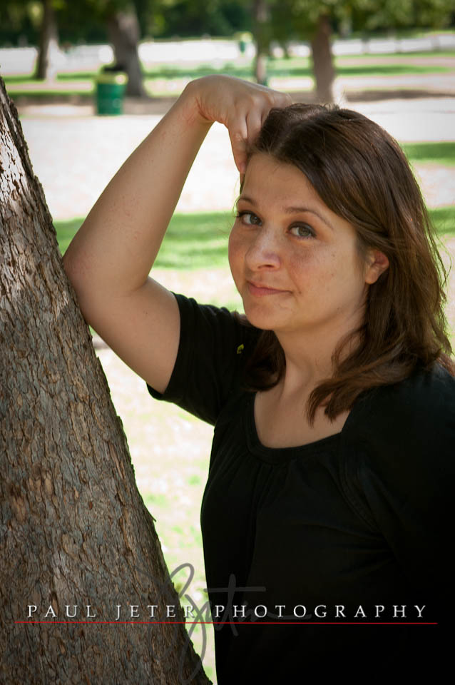 Portrait Photographer Park Tree Waxahachie Family Memories